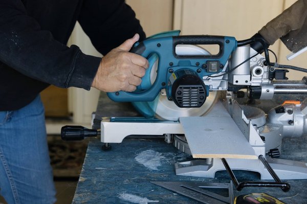 Quelle lame faut-il pour une scie à onglet ?